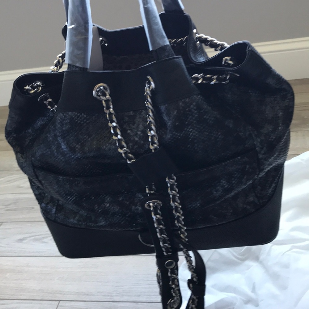 NWT Isabella Adams python backpack purse - Picture 6 of 8